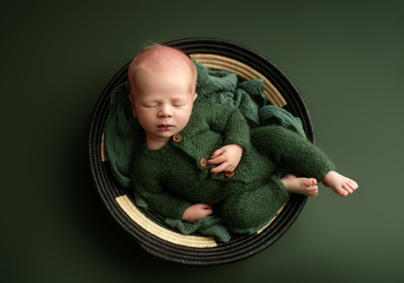 Soft newborn romper & sleepy hat