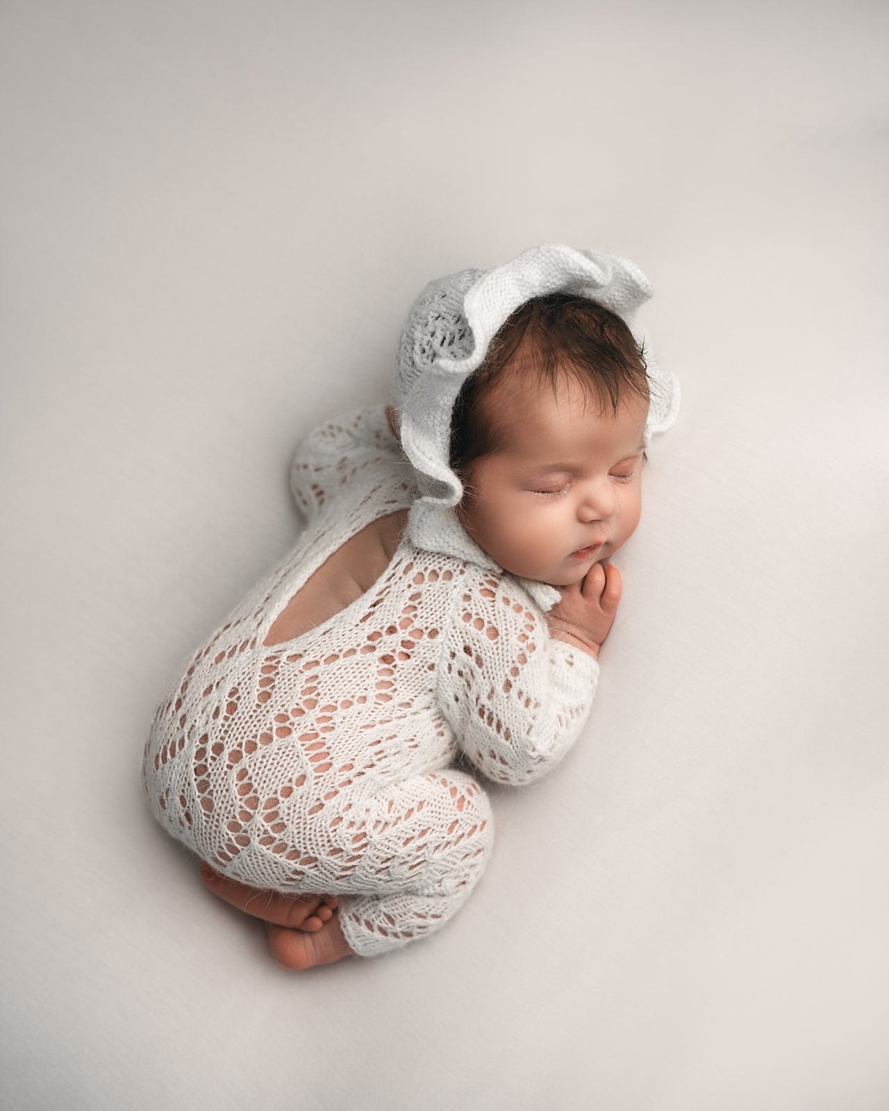 Annabelle lace outfit