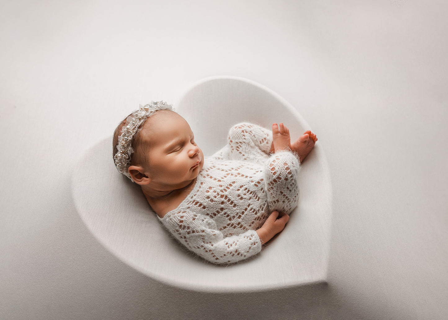 Annabelle lace outfit