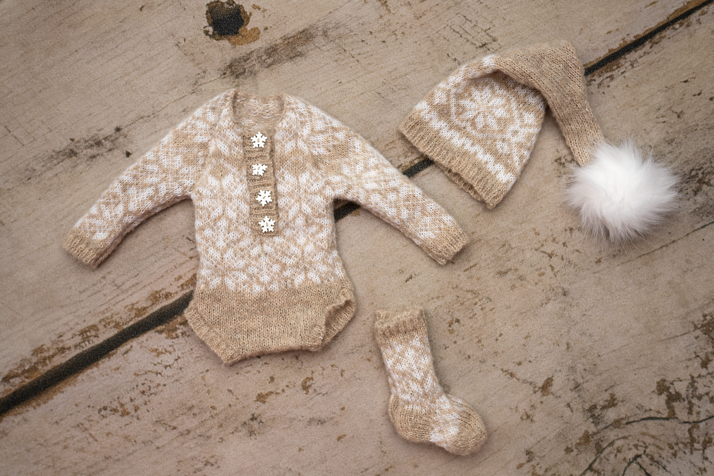 Christmas Olivia sets (newborn size)