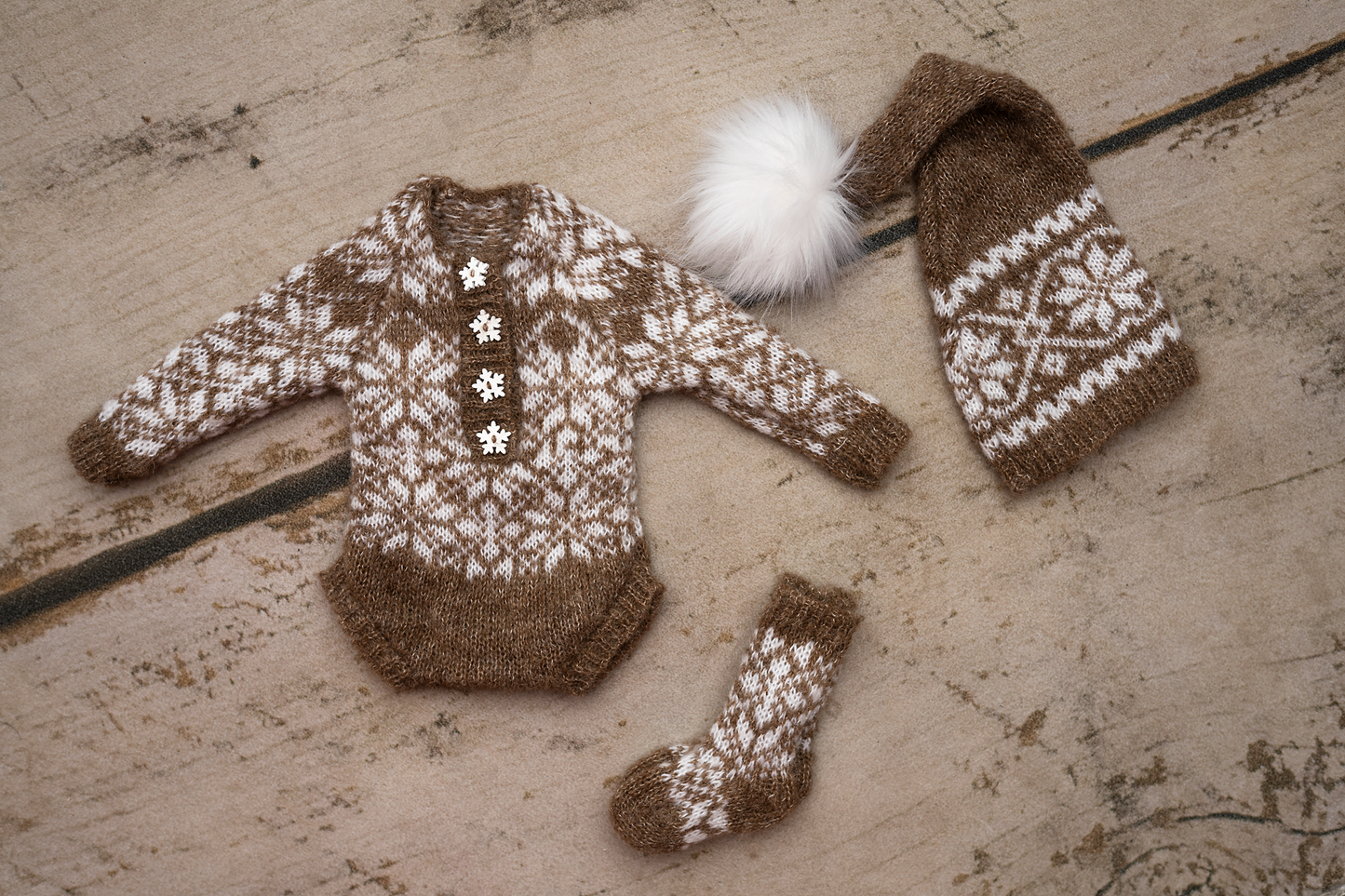 Christmas Olivia sets (newborn size)