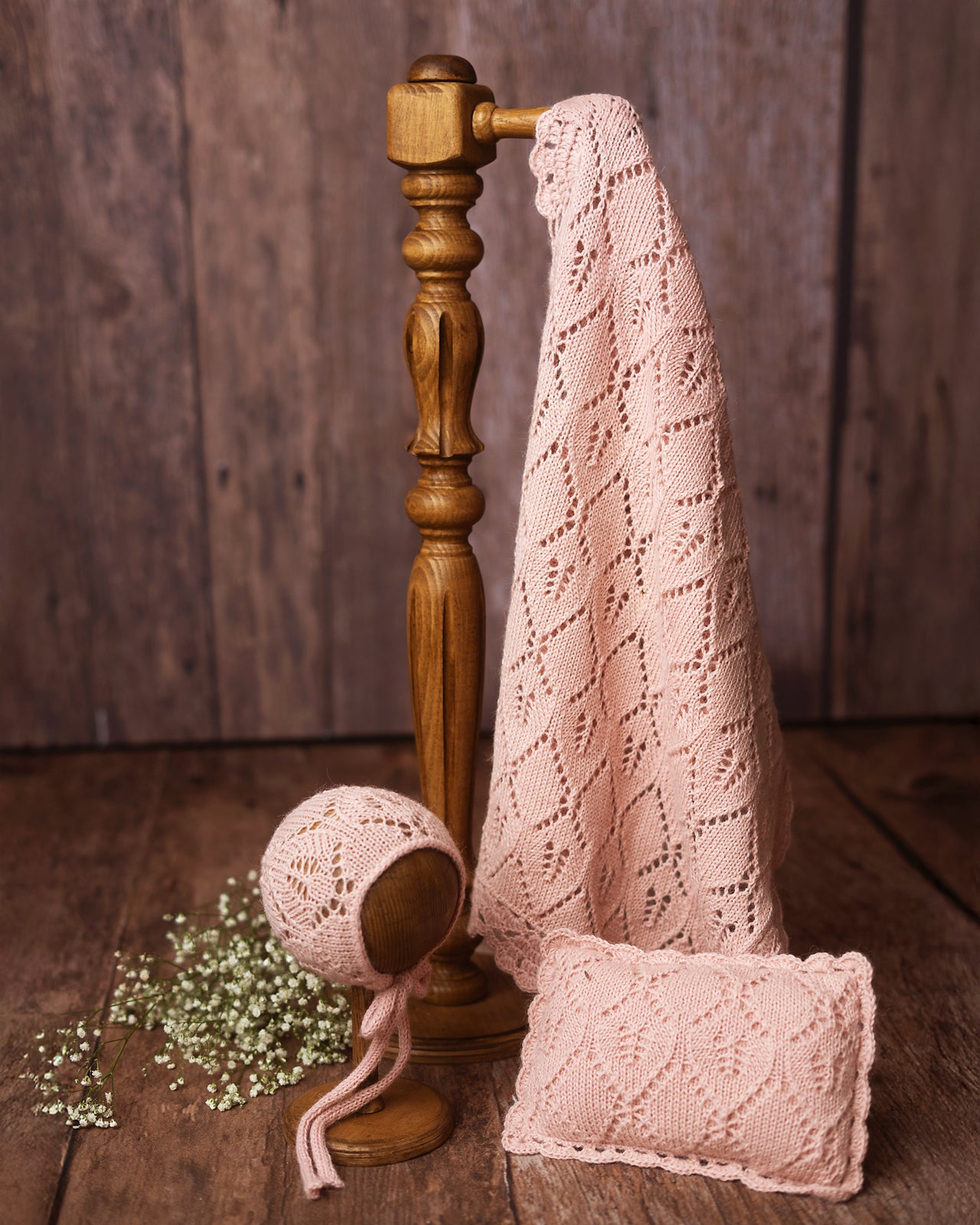 Vintage layer set with pillow