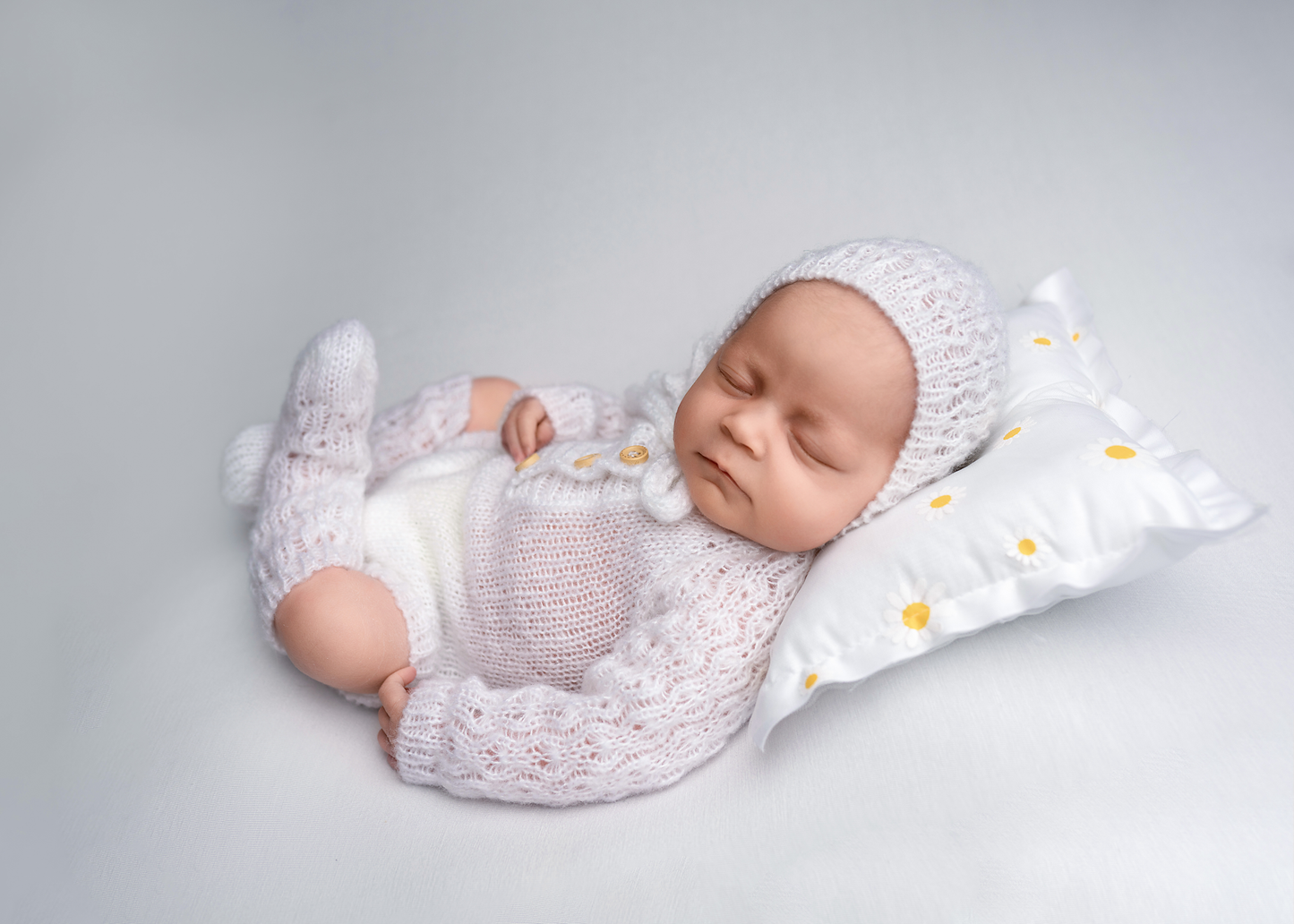 Olivia newborn sets with socks