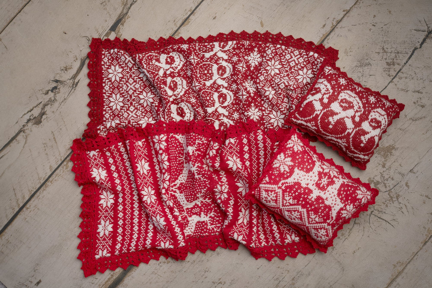 Christmas blankets with large pillow