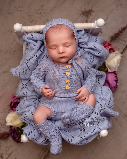 BUNDLE Vintage layer and alpaca newborn romper with matching socks (BLUE)