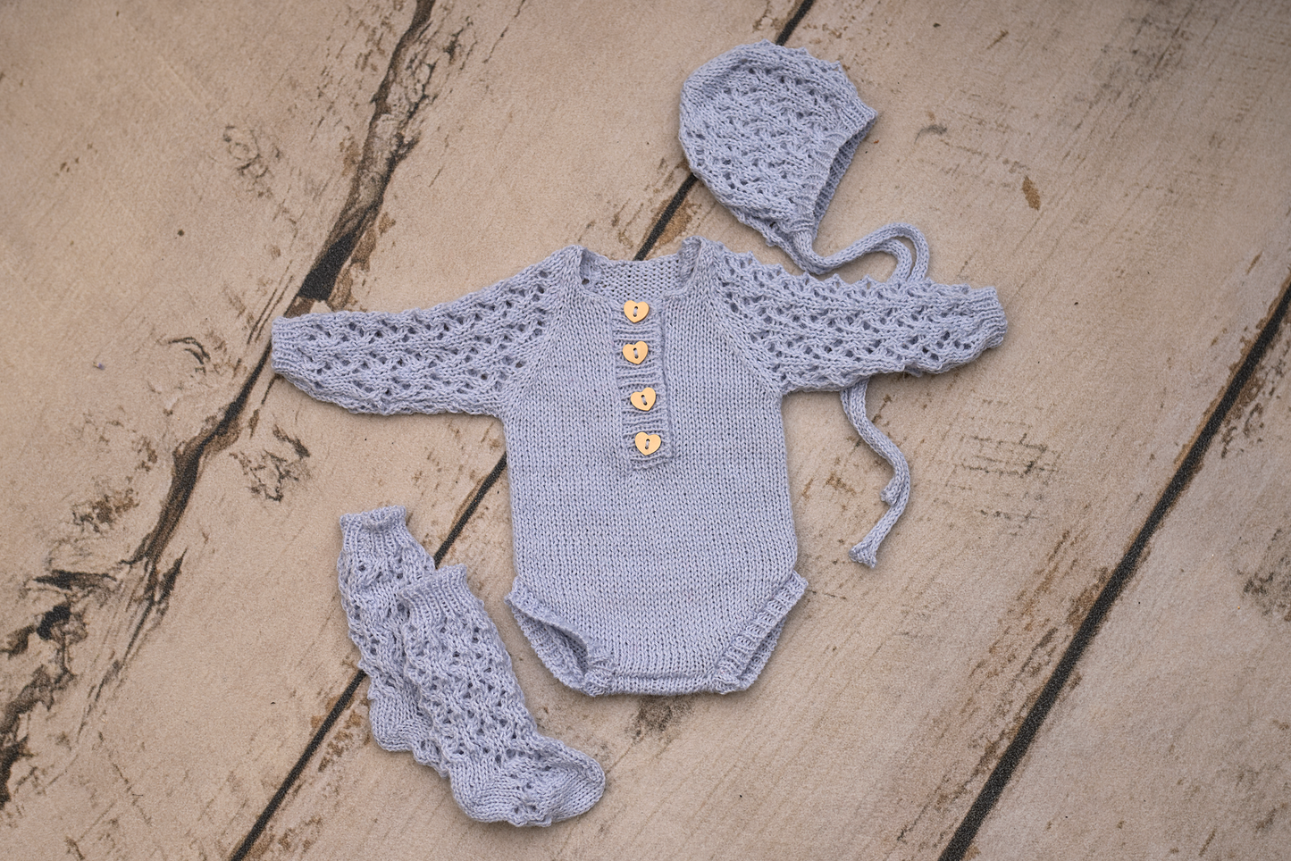 BUNDLE Vintage layer and alpaca newborn romper with matching socks (BLUE)