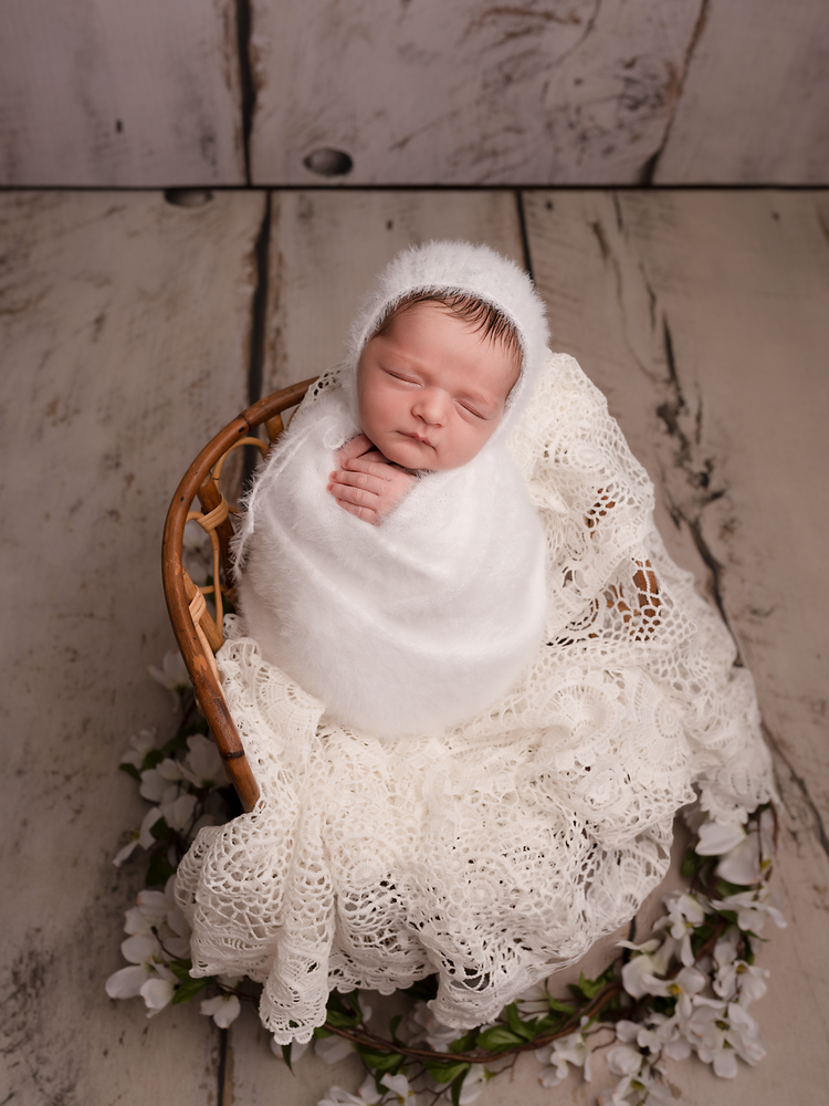 Fluffy soft wrap & bonnet set