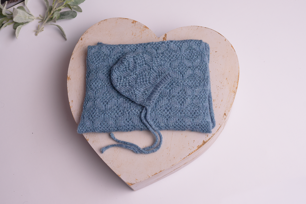 VICTORIA knitted lace wraps