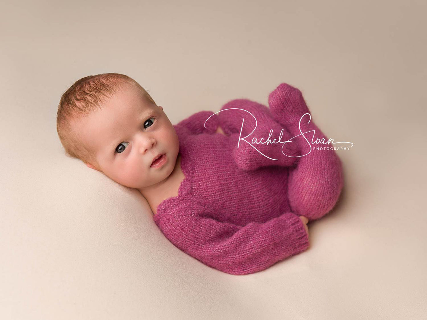 Newborn pyjamas with sleepy hats