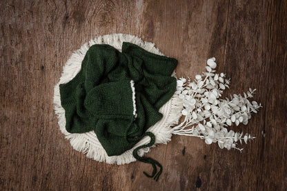 Amirah wrap and bonnet set