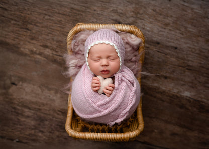 Amirah wrap and bonnet set