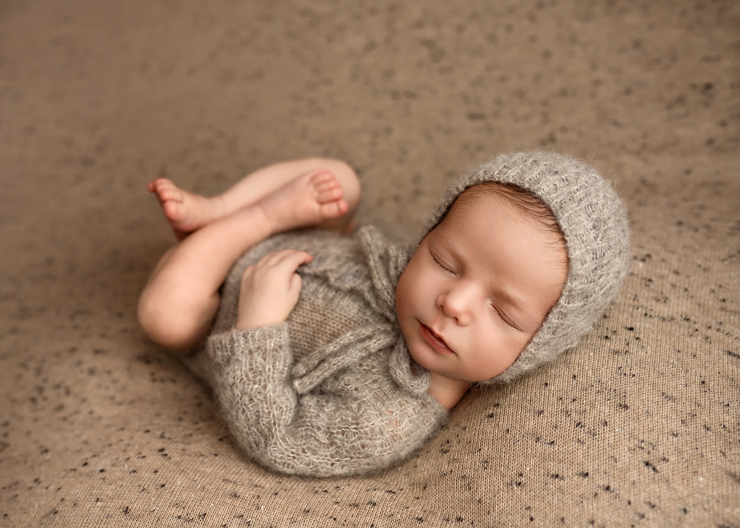 Olivia newborn sets with socks