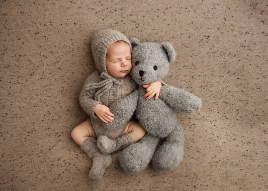 Olivia newborn sets with socks