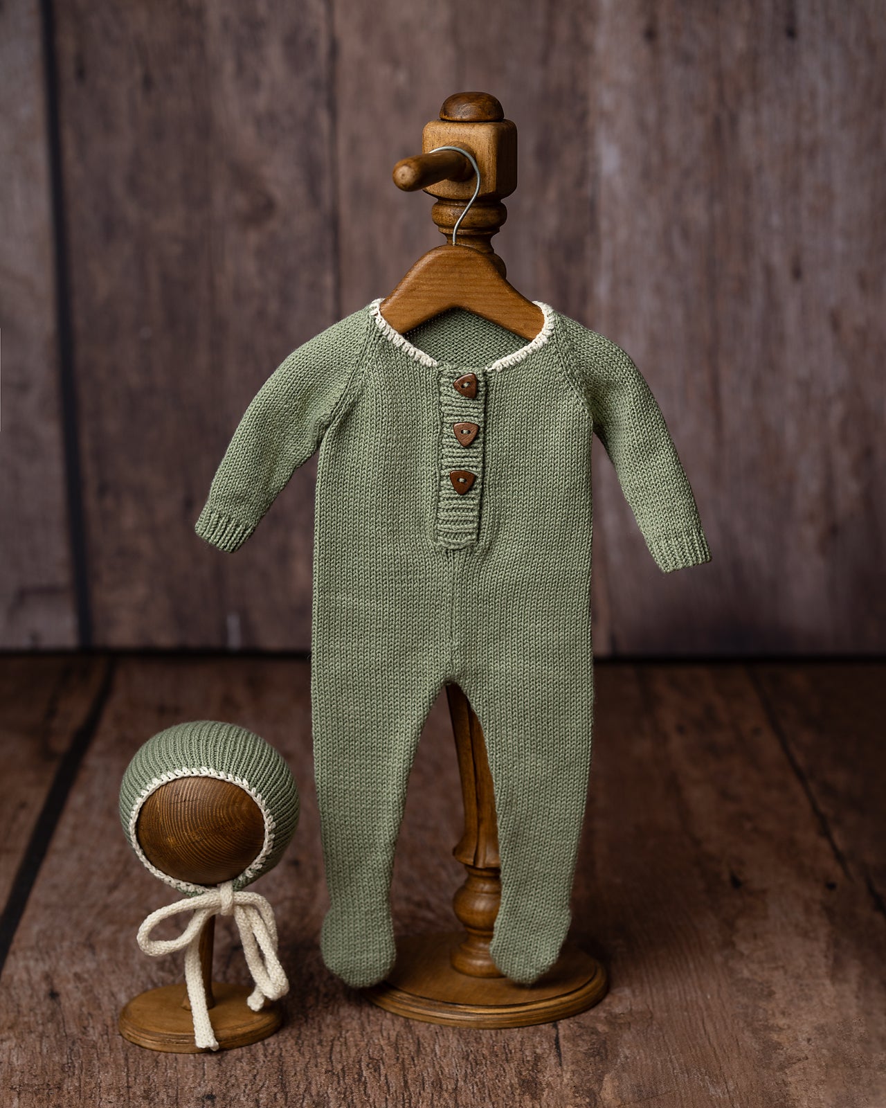 Alex newborn romper set