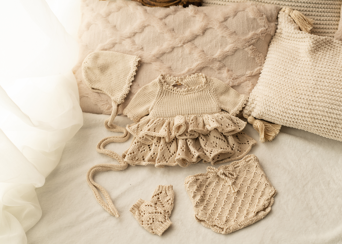 Mimi ruffle newborn set