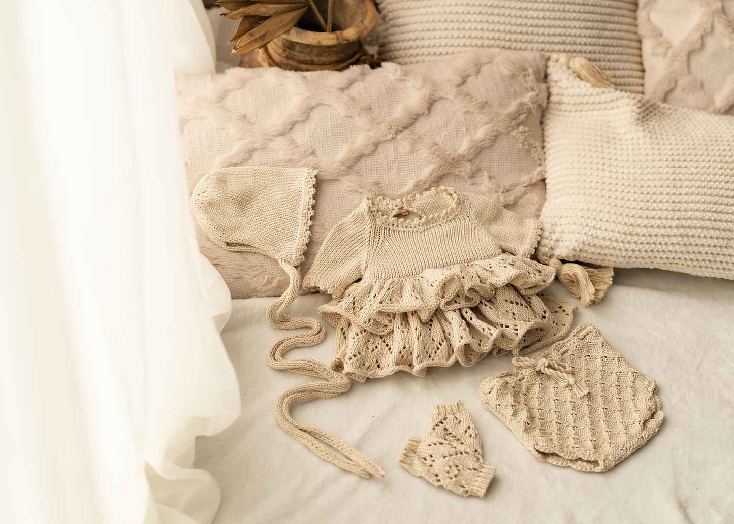 Mimi ruffle newborn set