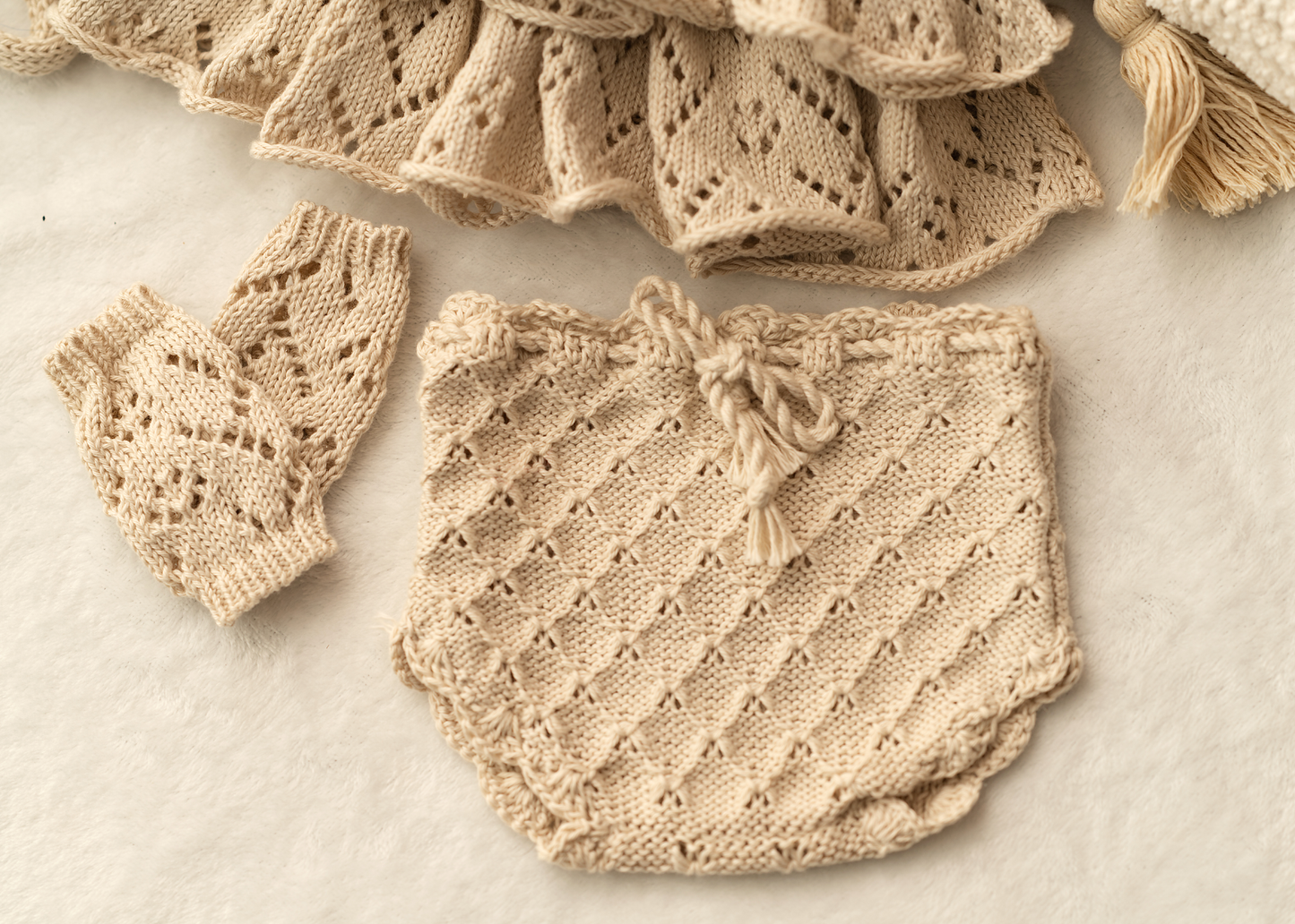 Mimi ruffle newborn set