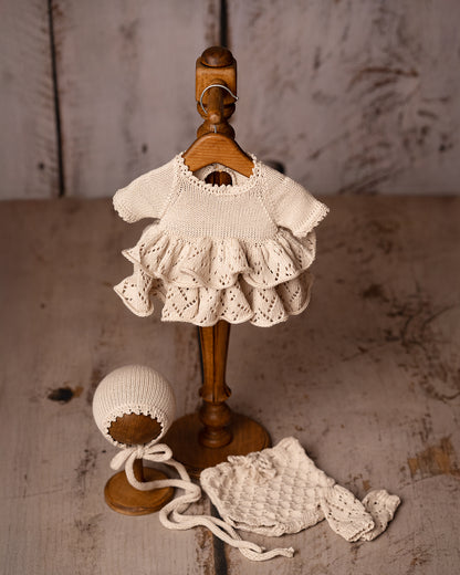 Mimi ruffle newborn set
