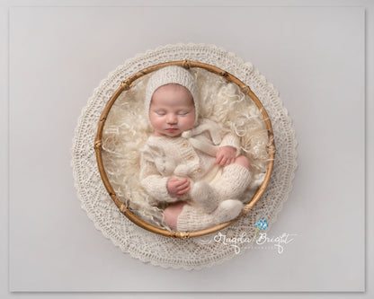 Olivia newborn sets with socks