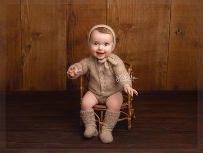 Olivia newborn sets with socks