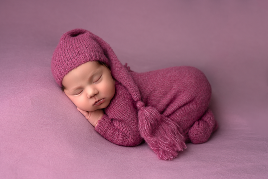 Newborn pyjamas with sleepy hats