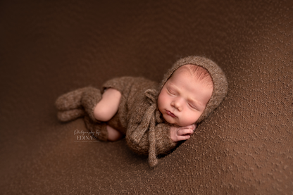 Olivia newborn sets with socks