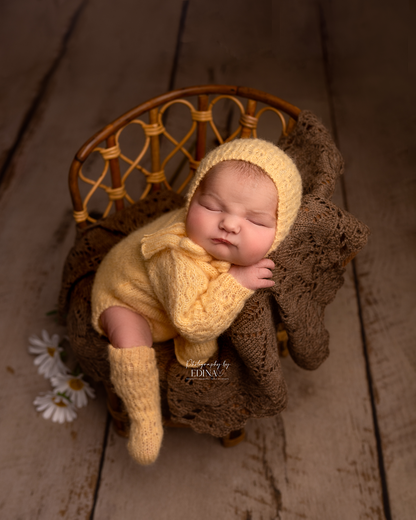 Olivia newborn sets with socks