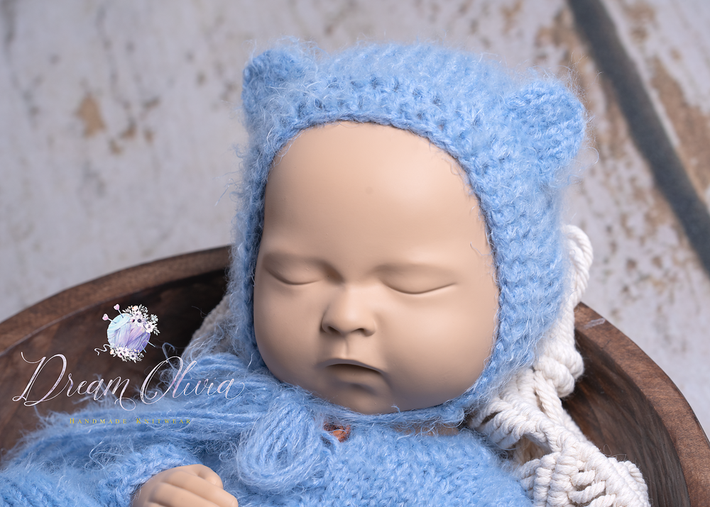 Newborn teddy bear bonnets