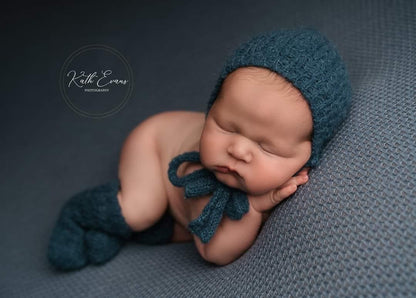 Olivia newborn sets with socks